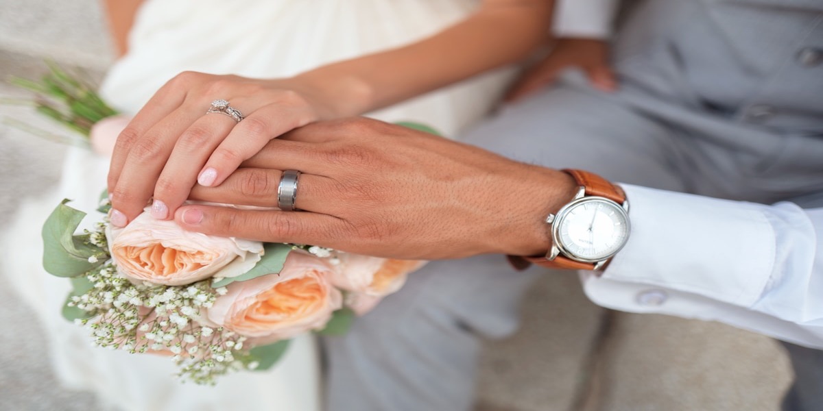 Budget-friendly wedding entertainment ideas